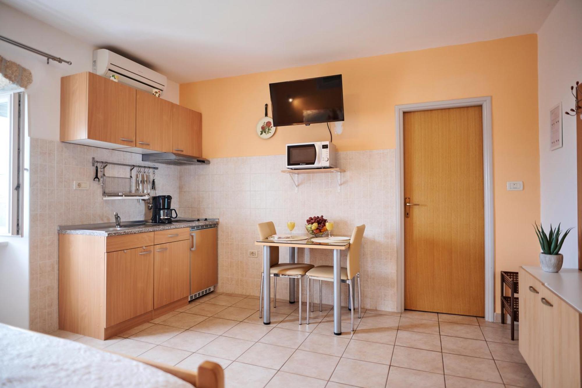 Guesthouse Villa Galovic Brseč الغرفة الصورة